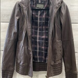 Mackage x Aritzia Lambskin Leather Hooded Bomber Women’s Jacket Brown Khaki XS